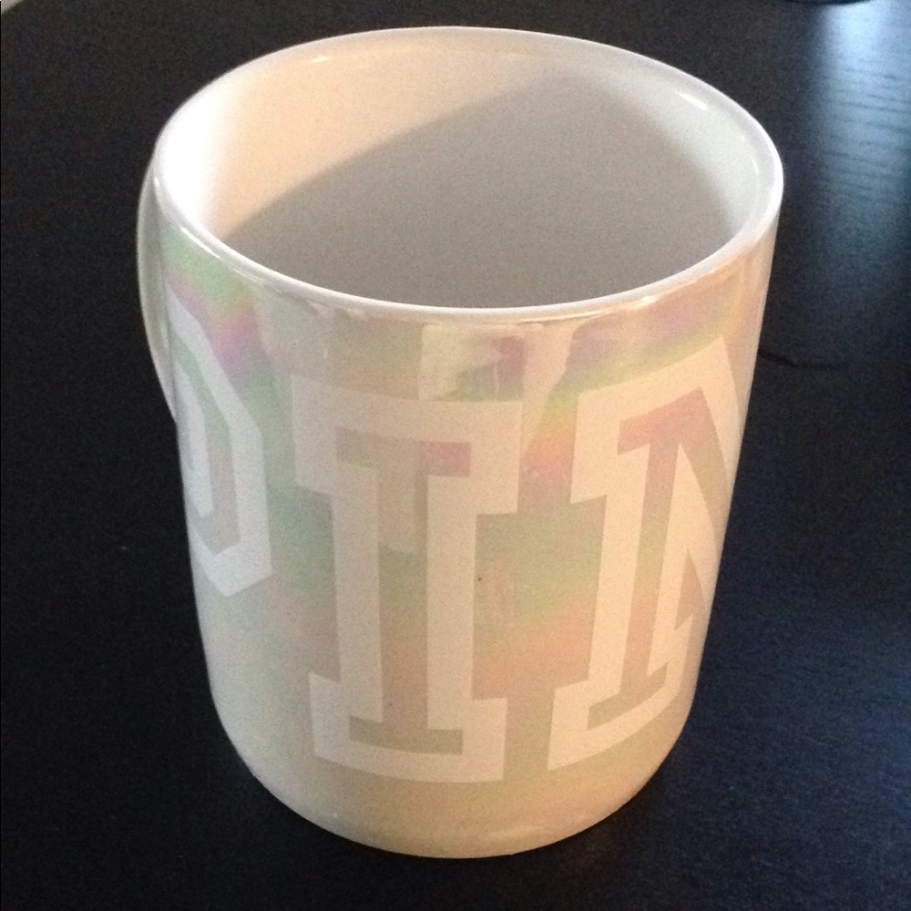 Victorias Secret Large Coffee Mug - Picture 2 of 2